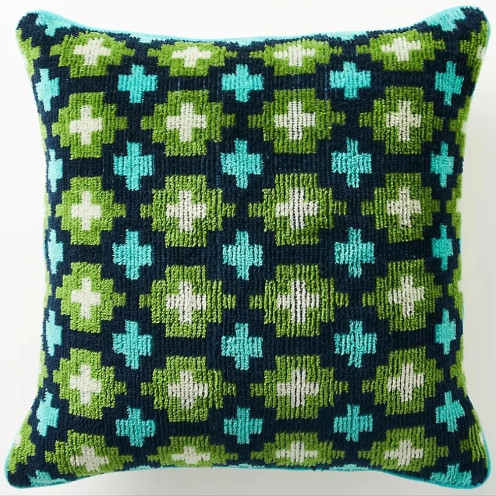 Anthropologie Clover Pillow - green - Picture 1 of 11